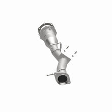 Load image into Gallery viewer, MagnaFlow Diesel Oxidation Catalyst DF 2008-2010 Ford F-250/350/450/550 6.4L
