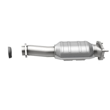 Load image into Gallery viewer, MagnaFlow Direct Fit Catalytic Converter 04 Ranger/BSer 3.0 Rear