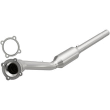Load image into Gallery viewer, MagnaFlow DF Cat Conv 99-04 VW Beetle T/C GLX Turbo S / 99-03 Golf T/C GLS GTI / 99-03 Jetta T/C GLS