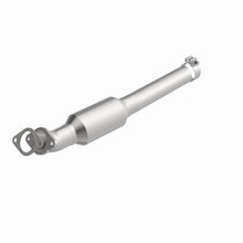 Load image into Gallery viewer, MagnaFlow Direct Fit Catalytic Converter 2017 Fusion L4 2 OEM Close Coupled