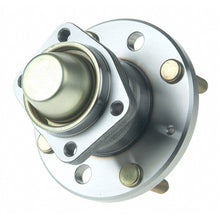 Load image into Gallery viewer, MOOG 04-06 Suzuki Forenza Rear Hub Assembly