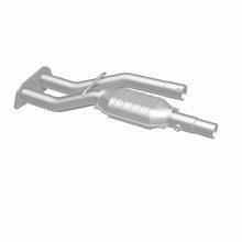 Load image into Gallery viewer, MagnaFlow Direct Fit Catalytic Converter 98 GM Truck 5.7L