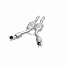 Load image into Gallery viewer, MagnaFlow Direct Fit Catalytic Converter 2004 Chevy Corvette 5.7L