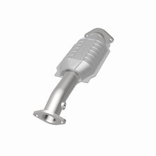 Load image into Gallery viewer, MagnaFlow Direct Fit Catalytic Converter 00-01 MPV 2.5L rr OEM