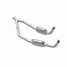 Load image into Gallery viewer, MagnaFlow Direct Fit Catalytic Converter 99-04 LR Discovery V8 OEM