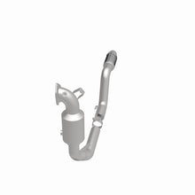 Load image into Gallery viewer, MagnaFlow Direct Fit Catalytic Converter 2014-2017 CLA250 L4 2 OEM Underbody