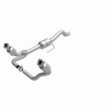 Load image into Gallery viewer, MagnaFlow Direct Fit Catalytic Converter 00-03 Dodge Durango 4.7L
