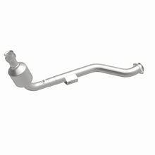 Load image into Gallery viewer, MagnaFlow Direct Fit Catalytic Converter Mercedes CLK320 01-03 Passenger Side OEM