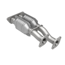 Load image into Gallery viewer, MagnaFlow Direct Fit Catalytic Converter 96-97 Explorer 5.0L Rear