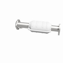 Load image into Gallery viewer, MagnaFlow Direct Fit Catalytic Converter 01/20/00-01 Jeep Cherokee 4.0L Rear (49 State)