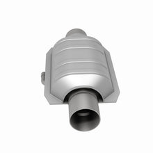 Load image into Gallery viewer, MagnaFlow Universal Catalytic Converter 2 W/Air FED