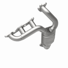 Load image into Gallery viewer, MagnaFlow Direct Fit Catalytic Converter 2001 Mercury Villager 3.3L