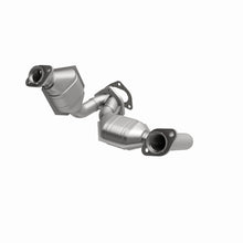 Load image into Gallery viewer, MagnaFlow Direct Fit Catalytic Converter98-00 Ranger 3.0/4.0L Fron