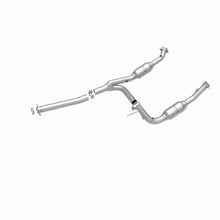 Load image into Gallery viewer, MagnaFlow DF Cat. Conv3/04-05 Ford Explorer 4.0L / 3/04-05 Mercury Mountaineer Y-Pipe Assembly