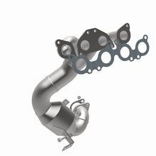 Load image into Gallery viewer, MagnaFlow Direct Fit Catalytic Converter 05-11 Volvo XC90 4.4L Rear