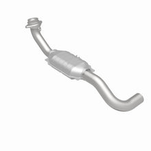Load image into Gallery viewer, MagnaFlow Direct Fit Catalytic Converter 03-05 Ford Expedition/05-06 Lincoln Navigator 5.4L D/S