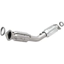 Load image into Gallery viewer, MagnaFlow Direct Fit Catalytic Converter 07-08 Nissan Sentra L4-2.0L