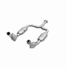 Load image into Gallery viewer, MagnaFlow Direct Fit Catalytic Converter 99/01-03 Ford Mustang 3.8L
