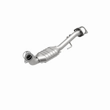 Load image into Gallery viewer, MagnaFlow Direct Fit Catalytic Converter 03-06 Silverado SS Passenger Side OEM