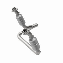 Load image into Gallery viewer, MagnaFlow Direct Fit Catalytic Converter 04 Dodge Durango 3.7L/4.7L