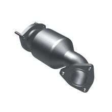 Load image into Gallery viewer, MagnaFlow Direct Fit Catalytic Converter 99-02 Lanos 1.6 frnt OEM