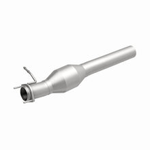 Load image into Gallery viewer, MagnaFlow Direct Fit Catalytic Converter 00-03 Ford F250/350 SD 7.3