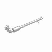 Load image into Gallery viewer, MagnaFlow Direct Fit Catalytic Converter 07-09 Range Rover v8 4.2/4.4L OEM Underbody