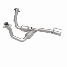 Load image into Gallery viewer, MagnaFlow Direct Fit Catalytic Converter 99-01 G Cherokee 4.7 fr OEM