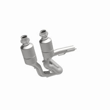 Load image into Gallery viewer, MagnaFlow Direct Fit Catalytic Converter 02-04 Grand Cherokee I6 Front OEM