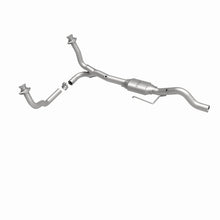 Load image into Gallery viewer, MagnaFlow Direct Fit Catalytic Converter 00-03 Durango 4WD OEM