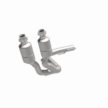 Load image into Gallery viewer, MagnaFlow Direct Fit Catalytic Converter 99-04 Jeep Grand Cherokee 4.0L Front