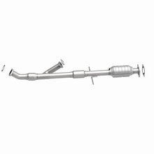 Load image into Gallery viewer, MagnaFlow Direct Fit Catalytic Converter 00 Hyundai Sonata 2.5L