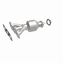 Load image into Gallery viewer, MagnaFlow Direct Fit Catalytic Converter 07-09 Mitsu Outlander 3.0L