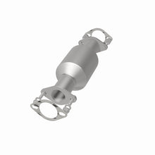 Load image into Gallery viewer, MagnaFlow California Direct Fit Catalytic Converter 06 Kia Sorento 3.5L