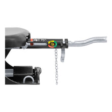 Load image into Gallery viewer, Curt Q24 5th Wheel Hitch