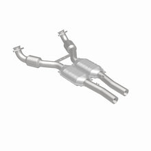Load image into Gallery viewer, MagnaFlow Direct Fit Catalytic Converter 2004 Chevy Corvette 5.7L