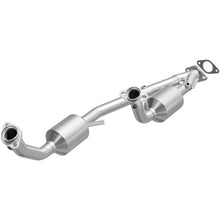 Load image into Gallery viewer, MagnaFlow Direct Fit Catalytic Converter California Grade 1995 Ford Windstar