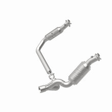 Load image into Gallery viewer, MagnaFlow Direct Fit Catalytic Converter 09-13 Dodge Ram 1500 Pickup 4.7L