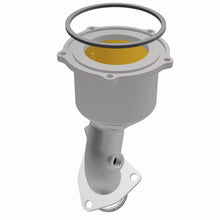 Load image into Gallery viewer, MagnaFlow Direct Fit Catalytic Converter 96-98 RAV4 2.0L front 49S