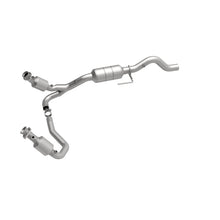 Load image into Gallery viewer, MagnaFlow Direct Fit Catalytic Converter 00-03 Durango 4WD 5.9L
