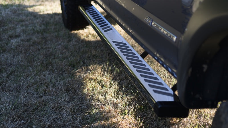Lund 99-16 Ford F-250 Super Duty Crewcab Summit Ridge 2.0 Running Boards - Stainless - GTR Auto