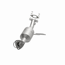 Load image into Gallery viewer, MagnaFlow Direct Fit Catalytic Converter 2003 Cadillac CTS 3.2L Passenger Side