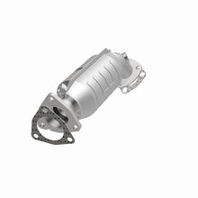 Load image into Gallery viewer, MagnaFlow Direct Fit Catalytic Converter Audi 97-05 A4/A4 Quattro / Volkswagen 00-05 Passat 1.8L