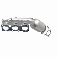 Load image into Gallery viewer, MagnaFlow OEM Grade Manifold Catalytic Converter Direct Fit - 09-11 Hyundai Genesis V6 3.8L