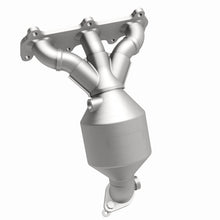 Load image into Gallery viewer, MagnaFlow Direct Fit Catalytic Converter 2004 Hyundai Santa Fe 2.7L