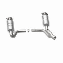 Load image into Gallery viewer, MagnaFlow Direct Fit Catalytic Converter RAIDER- 2006 8 4.7L OEM