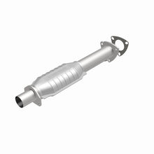 Load image into Gallery viewer, MagnaFlow Direct Fit Catalytic Converter 95-98 GM S10 Pickup 4.3L