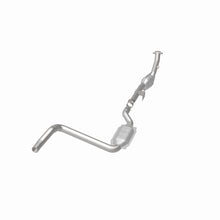 Load image into Gallery viewer, MagnaFlow Direct Fit Catalytic Converter 2003 ML350 3.7L Underbody