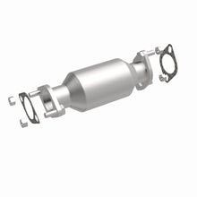Load image into Gallery viewer, MagnaFlow Direct Fit Catalytic Converter 2007 Sorento V6 3.8 OEM Underbody