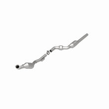 Load image into Gallery viewer, MagnaFlow Direct Fit Catalytic Converter 01-04 Mercedes E320 P/S CA